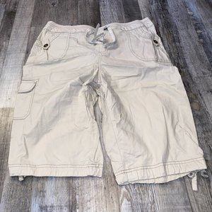Dressbarn Bermuda shorts